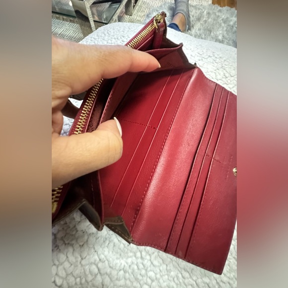 Burberry Continental Wallet Brown and Red - Picture 9 of 16